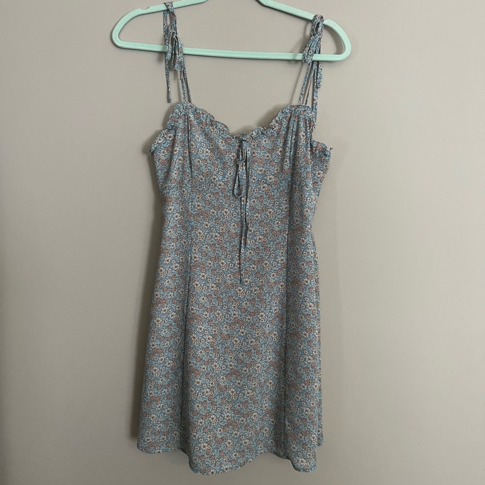 Baby blue print dress